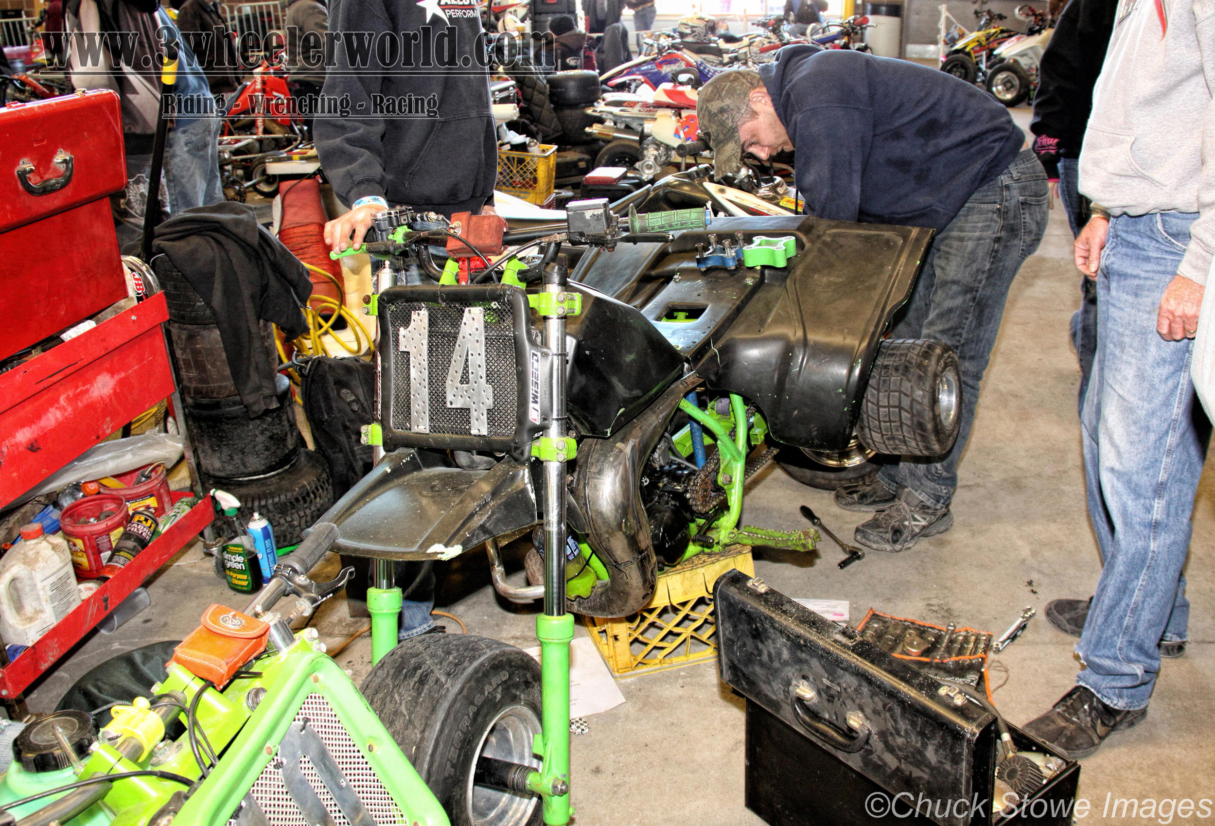 3WHeeLeR WoRLD Battle At the Barn Des Moines Iowa. Flat track